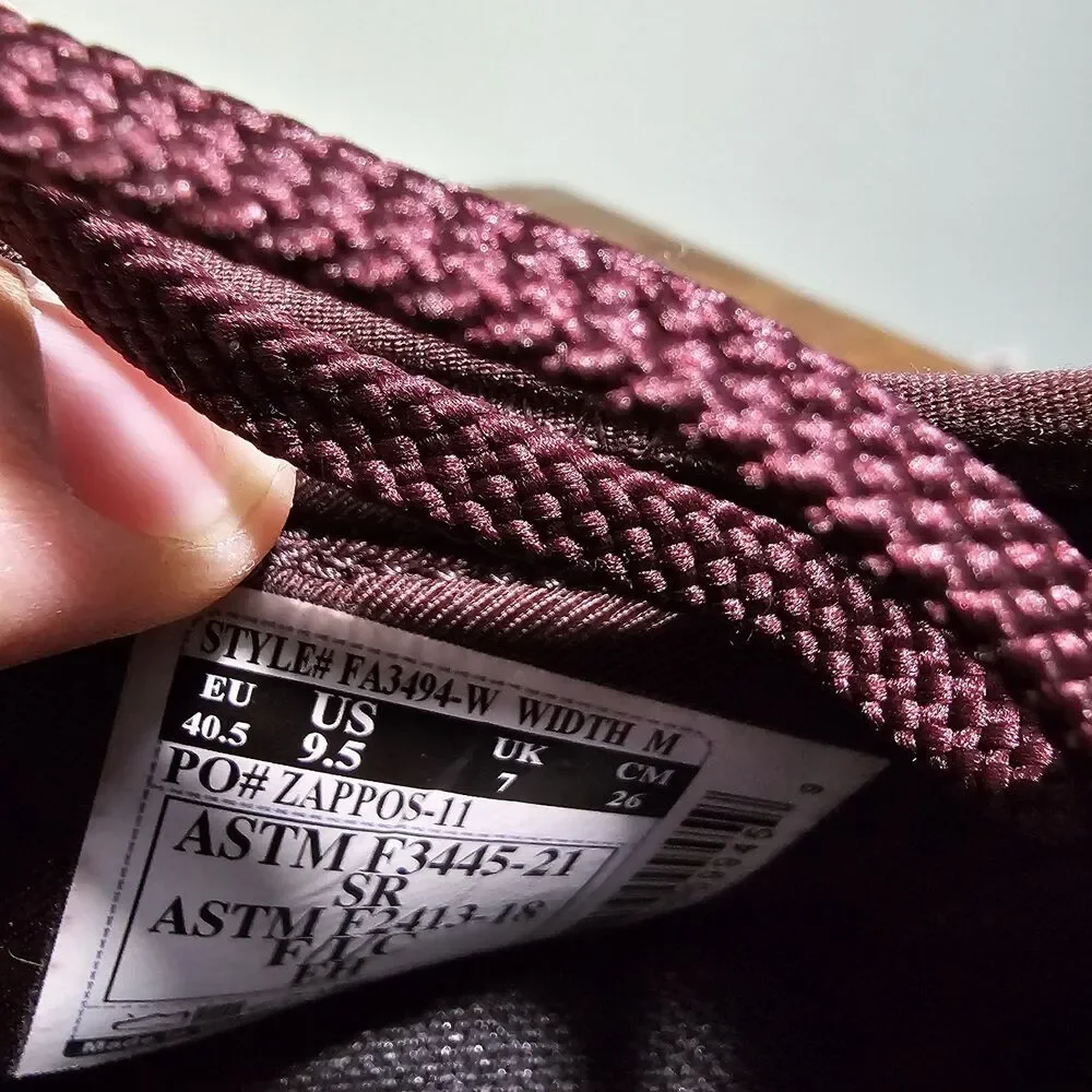 Carhartt Womens Force 3 Nano‎ Safety Toe Work Sneaker Purple 9.5